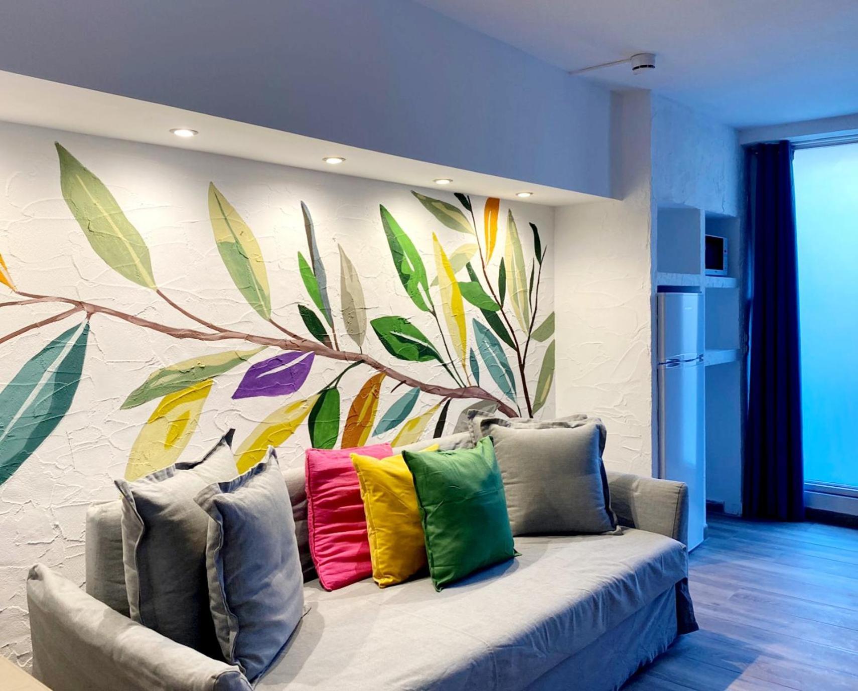 Y Hostel - Albergue Juvenil ปัลมาเดมายอร์กา ภายนอก รูปภาพ